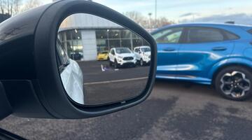 2026 Ford Standard Range 72kWh Select 5-door (White) - Image: 18