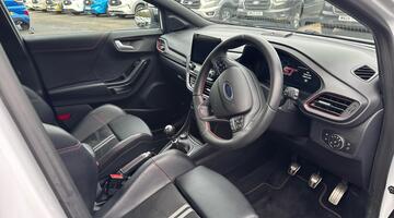 2023 Ford EcoBoost ST Euro 6 5-door (White) - Image: 6