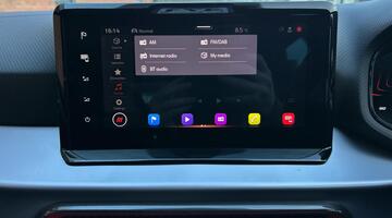 2023 SEAT 1.0 TSI FR Euro 6 5-door (Black) - Image: 34