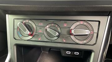 2021 Volkswagen 2.0 TSI GTI+ DSG Euro 6 5-door (Blue) - Image: 14