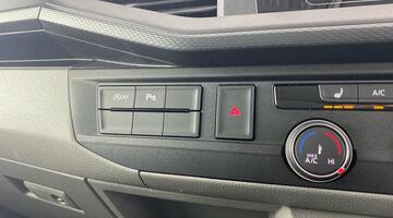 2022 Volkswagen Beach Camper SWB 150 PS 2.0 TDI 7sp DSG (Grey) - Image: 12