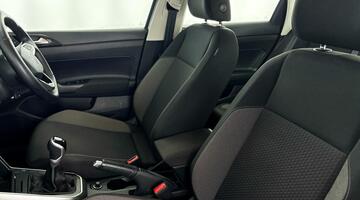 2023 Volkswagen 1.0 TSI Life Euro 6 5-door (Grey) - Image: 32