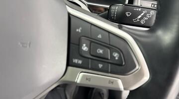 2023 Volkswagen 1.0 TSI R-Line Euro 6 5-door (Blue) - Image: 20