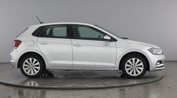 2019 Volkswagen 1.0 TSI SEL Euro 6 5-door (Silver) - Image: 4