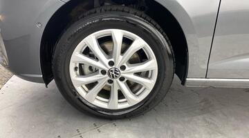 2025 Volkswagen TSI eHybrid 19.7kWh C20 Commerce Pro Cargo Flexible Crew Van DSG LWB Euro 6 6-door (Grey) - Image: 38