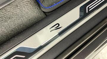 2025 Volkswagen 3.0 V6 TSI eHybrid 14.3kWh R Tiptronic 4Motion Euro 6 5-door (Grey) - Image: 23