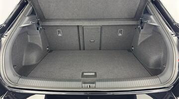 2025 Volkswagen TSI R-Line DSG Euro 6 5-door (Black) - Image: 27