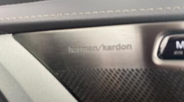 2022 Volvo 2.0 B5 MHEV Plus Auto 4WD Euro 6 5-door (Unlisted) - Image: 19