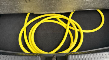 2022 Volkswagen Pro Performance 58kWh Family Auto 5-door (Multicolour) - Image: 18