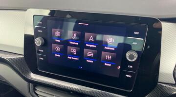 2024 Volkswagen 1.0 TSI Match Euro 6 5-door (Grey) - Image: 16