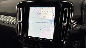 2025 Volvo 2.0 B3 MHEV Plus DCT Auto Euro 6 5-door (Brown) - Image: 25