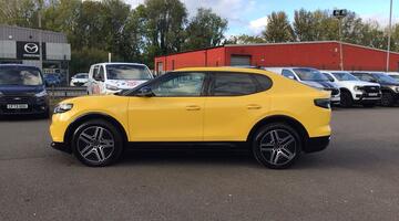 2025 Ford Extended Range 77kWh Premium Auto 5-door (Yellow) - Image: 10