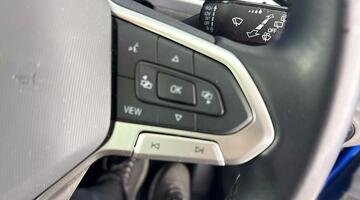 2022 Volkswagen 1.0 TSI Life Euro 6 5-door (Blue) - Image: 20