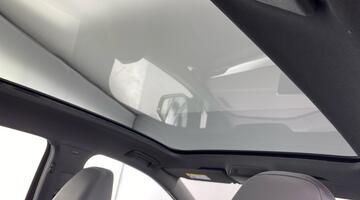 2025 Volkswagen Pro 77kWh Black Edition Auto 5-door (Black) - Image: 19