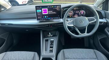 2025 Volkswagen ETSI MHEV Match DSG Euro 6 5-door (Grey) - Image: 8