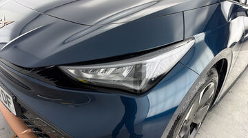 2025 CUPRA E-Boost 59kWh V1 Auto 5-door (Blue) - Image: 38