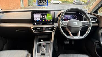 2022 SEAT EHybrid 12.8kWh XCELLENCE Lux DSG Euro 6 5-door (Grey) - Image: 8