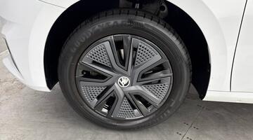 2023 Škoda 1.0 TSI Colour Edition Euro 6 5-door (White) - Image: 36