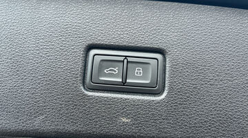 2022 Audi 2.0 TDI 40 Sport Sportback S Tronic quattro Euro 6 5-door (Black) - Image: 21