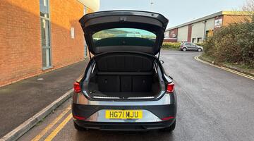 2022 SEAT EHybrid 12.8kWh XCELLENCE Lux DSG Euro 6 5-door (Grey) - Image: 13