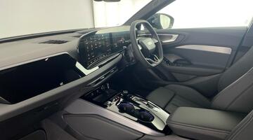 2025 Audi 2.0 TFSI S line S Tronic Euro 6 5-door (Blue) - Image: 2