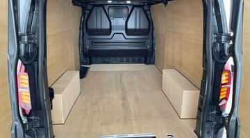 2025 Volkswagen 2.0 TDI T3Commerce Pro Auto FWD LWB Euro 6 5-door (Grey) - Image: 22