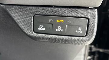 2025 CUPRA 2.0 TSI VZ1 DSG 4-doorive Euro 6 5dr (Black) - Image: 21