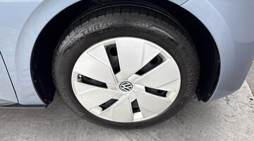 2021 Volkswagen Pro Performance 58kWh Tech Auto 5-door (Blue) - Image: 5