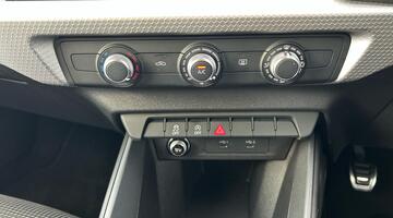 2021 Audi 1.0 TFSI 25 S line Sportback Euro 6 5-door (Black) - Image: 30