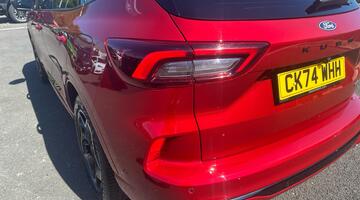 2024 Ford 2.5h Duratec ST-Line X CVT Euro 6 5-door (Red) - Image: 32