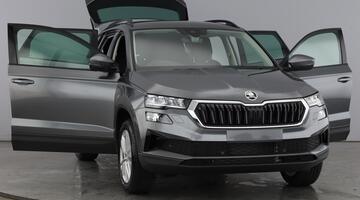 2025 Škoda 1.0 TSI SE Edition Euro 6 5-door (Grey) - Image: 9