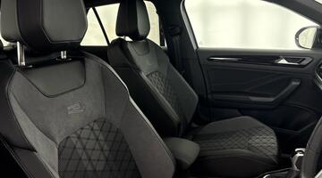 2026 Volkswagen Black Edition Plus 1.5 TSI 150PS 7-speed DSG 5-door (Multicolour) - Image: 19