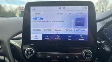 2023 Ford 1.0T EcoBoost MHEV Titanium X Euro 6 5-door (White) - Image: 7