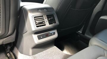 2025 Audi 2.0 TDI Launch Edition S Tronic quattro Euro 6 5-door (Black) - Image: 23