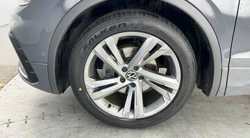 2023 Volkswagen TSI R-Line Edition DSG Euro 6 5-door (Grey) - Image: 39