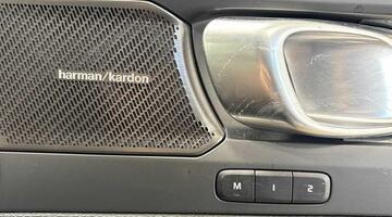 2024 Volvo 2.0 B4 MHEV Ultra Dark DCT Auto Euro 6 5-door (Blue) - Image: 27