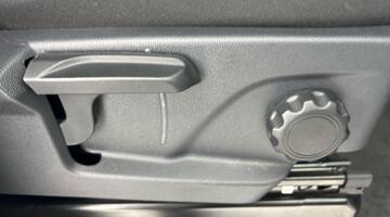 2025 Volkswagen 2.0 TDI T28 Commerce Plus FWD SWB Euro 6 5-door (White) - Image: 20