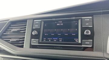 2022 Volkswagen Beach Camper SWB 150 PS 2.0 TDI 7sp DSG (Grey) - Image: 7