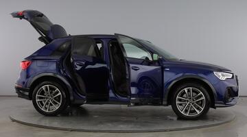 2022 Audi 2.0 TFSI 40 Black Edition S Tronic quattro Euro 6 5-door (Blue) - Image: 10