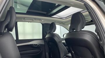 2024 Volvo 2.0 B5 MHEV Plus Auto 4WD Euro 6 5-door (Unlisted) - Image: 31