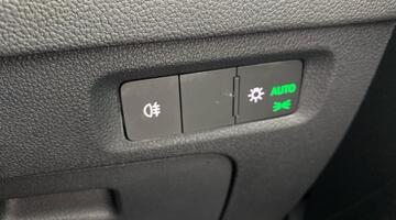 2025 Škoda TSI ACT SportLine Euro 6 5-door (Silver) - Image: 21