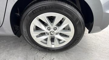 2024 Škoda 1.0 MPI SE Comfort Euro 6 5-door (Grey) - Image: 32