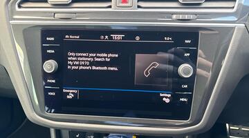 2023 Volkswagen TSI R-Line DSG Euro 6 5-door (Black) - Image: 12