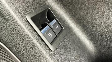 2022 Audi TFSIe 45 Black Edition S Tronic Euro 6 5-door 13kWh (Blue) - Image: 24