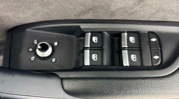 2020 Audi 2.0 TDI 40 Black Edition S Tronic quattro Euro 6 5-door (Black) - Image: 19