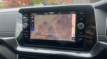 2025 Volkswagen TSI EVO R-Line DSG Euro 6 5-door (Silver) - Image: 20