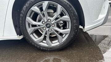 2024 Ford 1.0T EcoBoost MHEV ST-Line Euro 6 5-door (White) - Image: 34