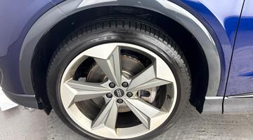 2023 Audi 40 Black Edition Sportback Auto 5-door 82kWh (Blue) - Image: 31