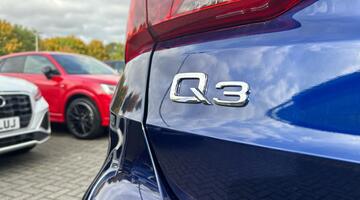 2025 Audi TFSI CoD 35 S line S Tronic Euro 6 5-door (Blue) - Image: 17