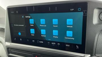 2025 Volkswagen 2.0 TDI T30 Commerce Pro Auto FWD SWB Euro 6 5-door (Blue) - Image: 18